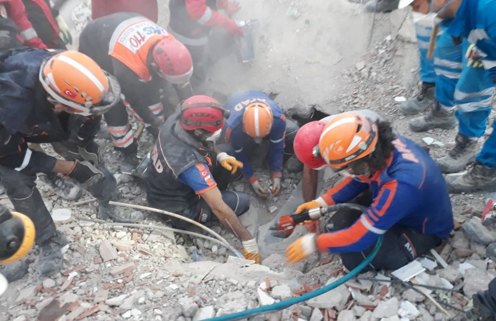 İzmir’deki depremde ölü sayısı 111'e yükseldi