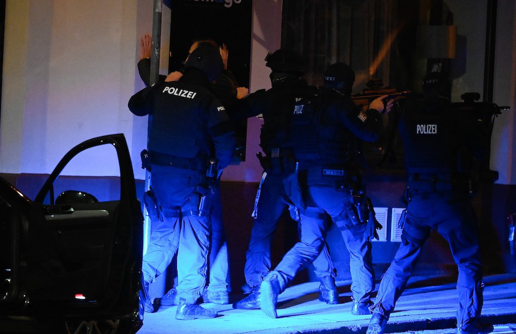 Viyana'daki silahlı saldırıyı IŞİD üstlendi