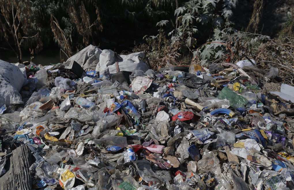 Imported plastic waste poisons air and water in Adana