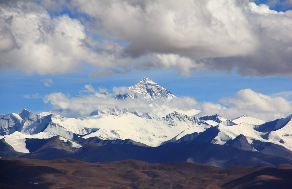 Plastik kirliliği Everest Dağı’nın zirvesine ulaştı