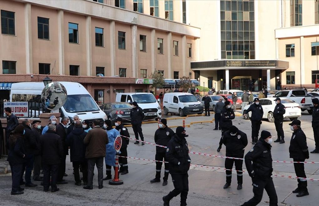 Antep'teki hastane yangınında ölenlerin sayısı 11'e yükseldi