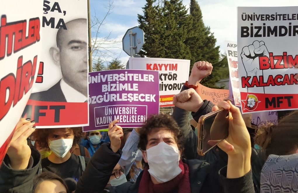Ji ber protestoya li Zanîngeha Bogaziçiyê 17 xwendekar desteser kirine