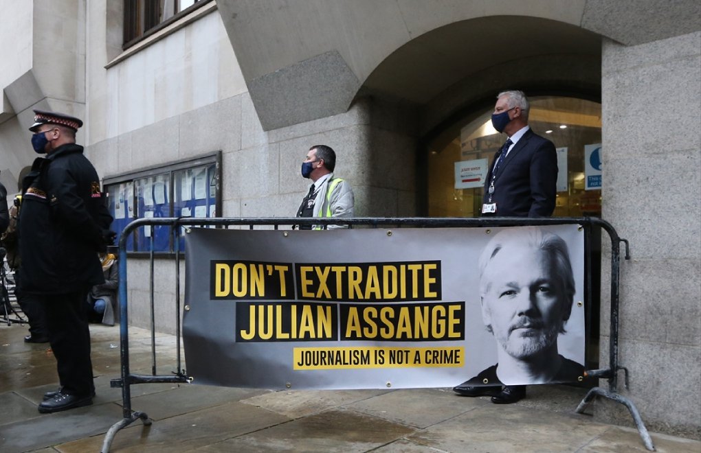 Julian Assange'ın kefaletle serbest bırakılma talebine ret