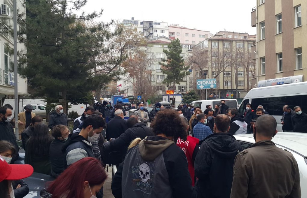Police prevent dismissed Cargill workers' demonstration in front of ministry