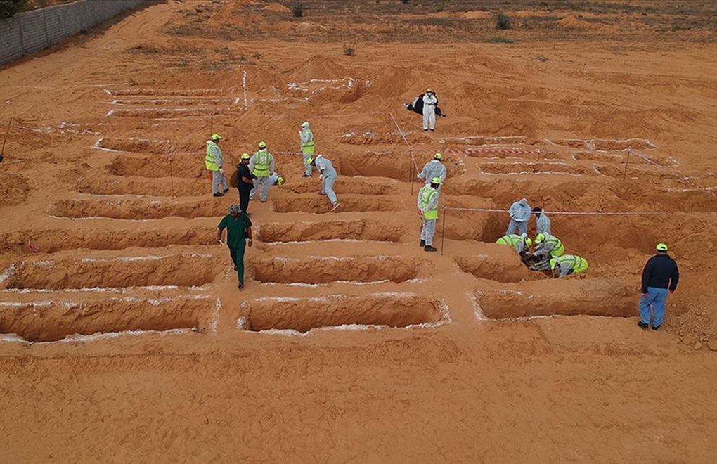 Libya’da ailelerin toplu mezar arayışı sürüyor