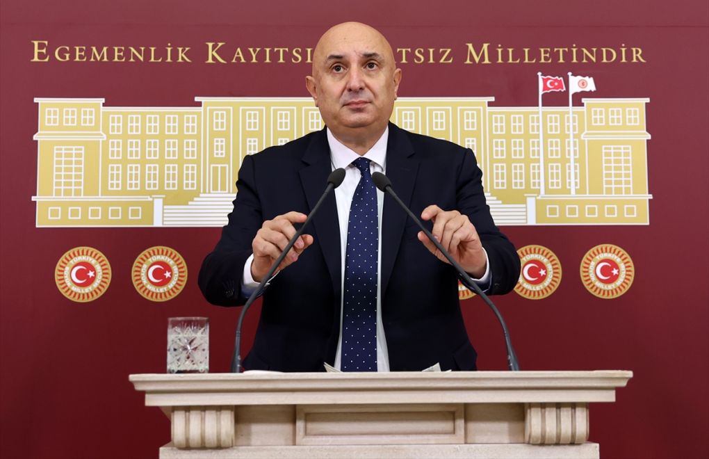 CHP’li Özkoç: Şentop, ‘Berberoğlu göreve dönecek’ dedi