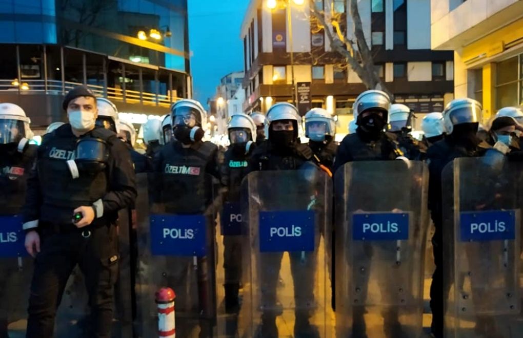 5 people detained over Boğaziçi University protests in Kadıköy
