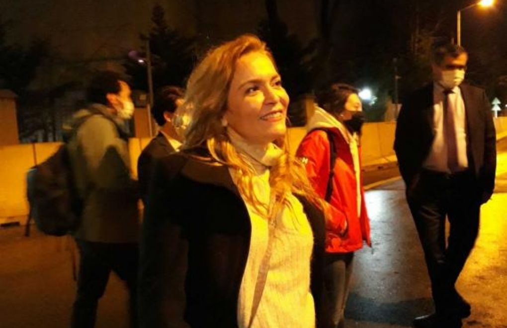 Columnist Ayşen Şahin released from detention