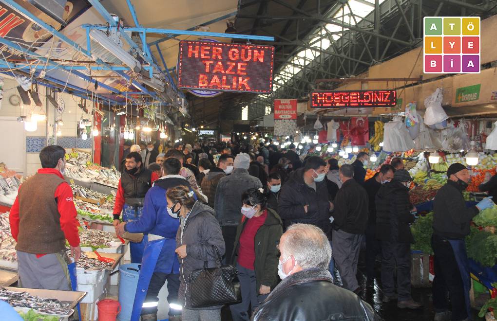 Ankara's historic Ulus bazaar 'survives thanks to refugees'