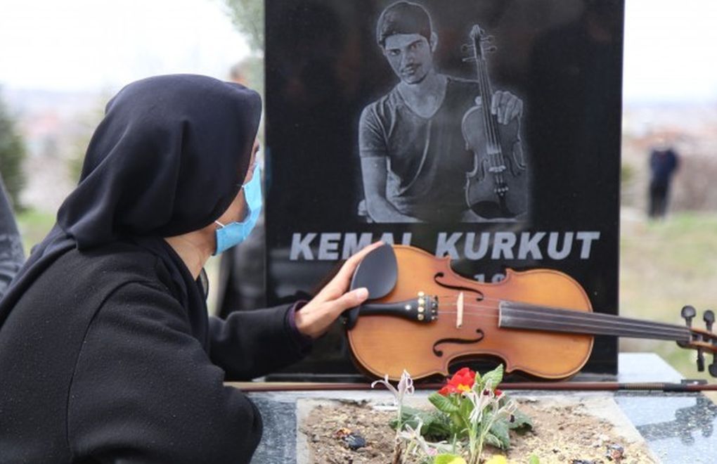 Kemal Kurkut mezarı başında anıldı