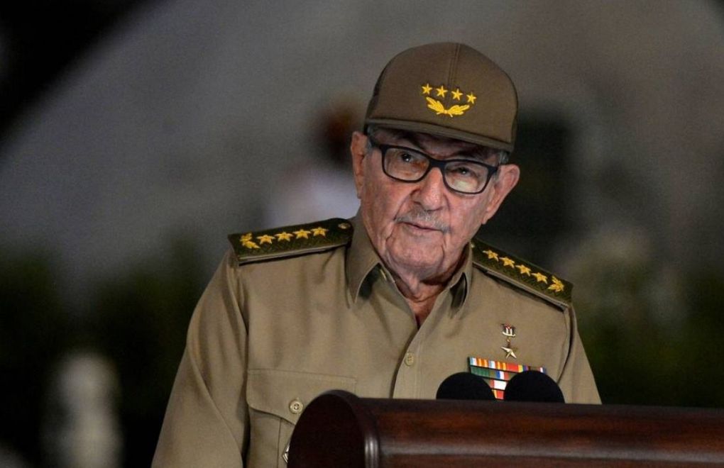 Küba Komünist Partisi'nin lideri Raúl Castro görevi bırakıyor