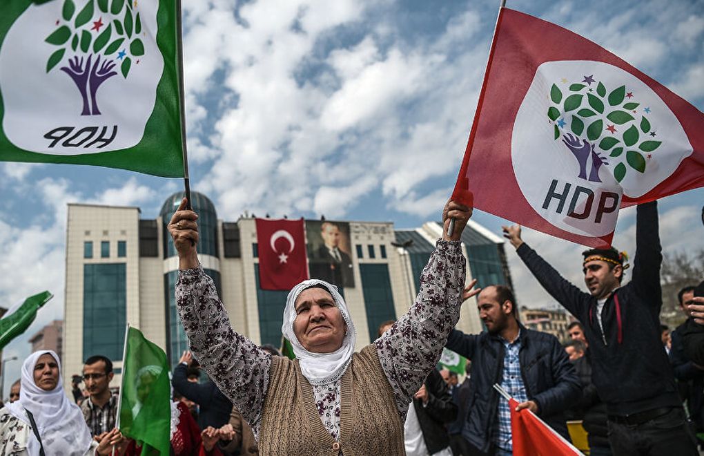 European politicians call for solidarity with HDP ahead of Kobanî trial