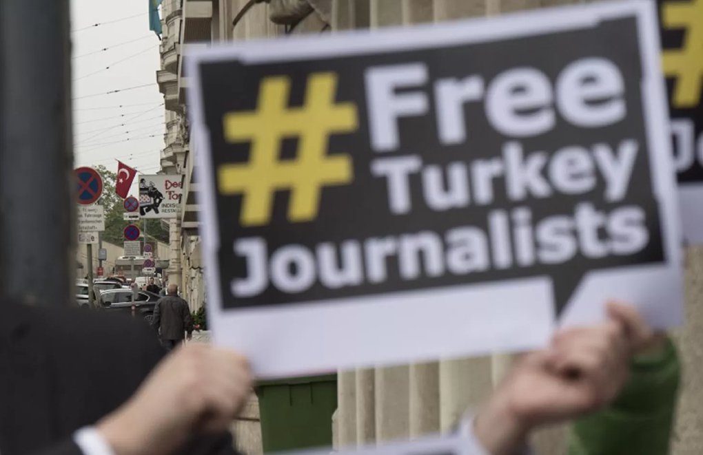 "Basın emekçileri değil bir bütün olarak gazetecilik hedef alınıyor" 