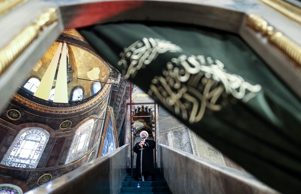 Eid al-Fitr prayer at Hagia Sophia after 87 years