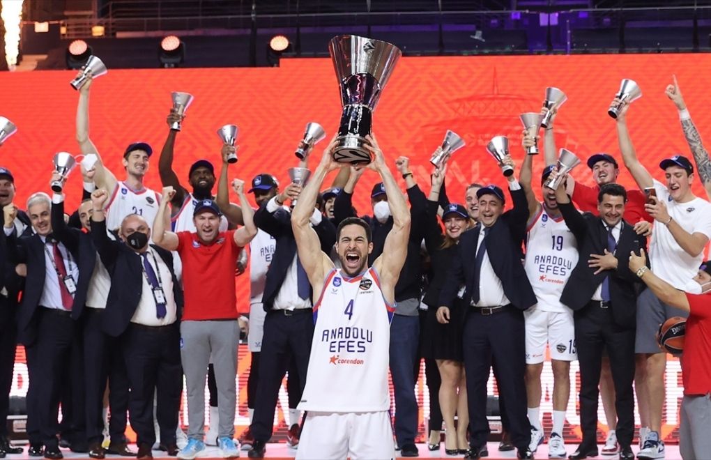 Anadolu Efes, Avrupa şampiyonu oldu