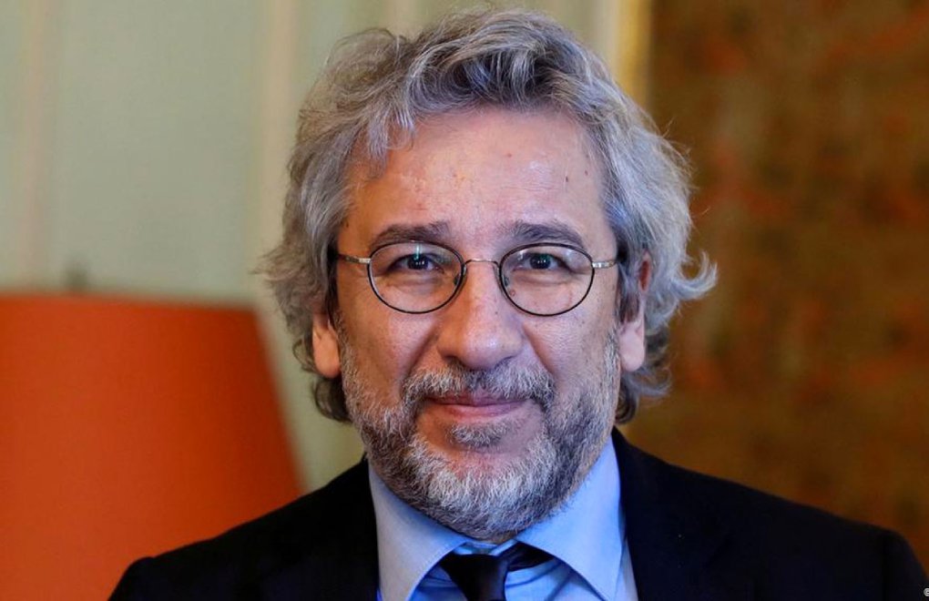Turkey requests a red notice for journalist Can Dündar