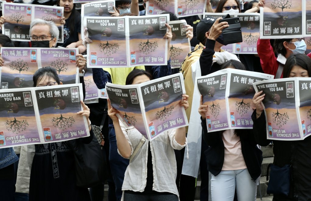 Hong Kong’da Apple Daily’nin başyazarına gözaltı