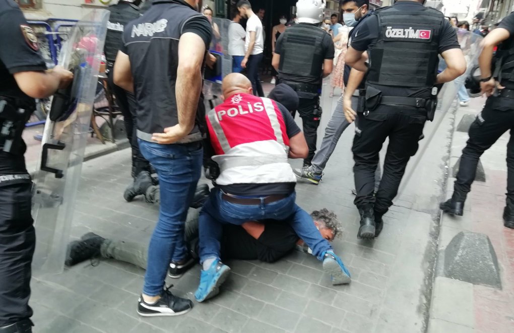 ‘Press Freedom Award’ to journalist subjected to police violence during İstanbul Pride