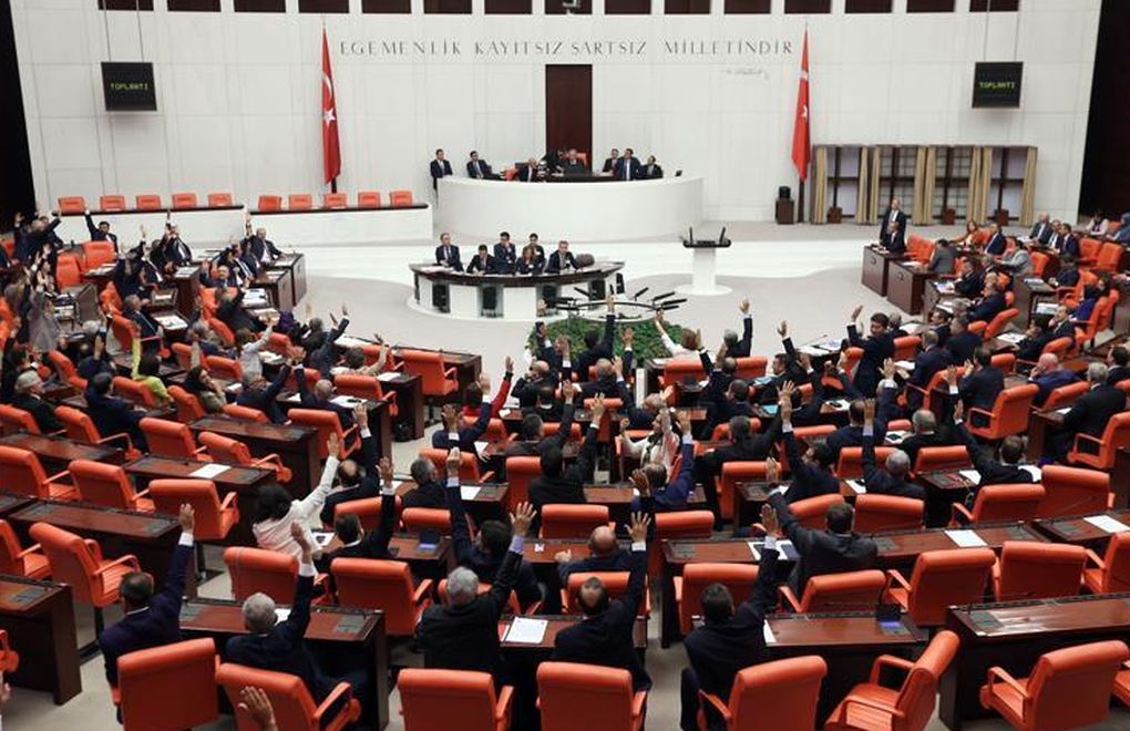 AKP,  torba kanunun 2 maddesinde değişiklik yaptı