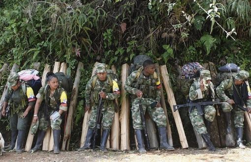 FARC'ın 18 binden fazla çocuğu silah altına aldığı açıklandı