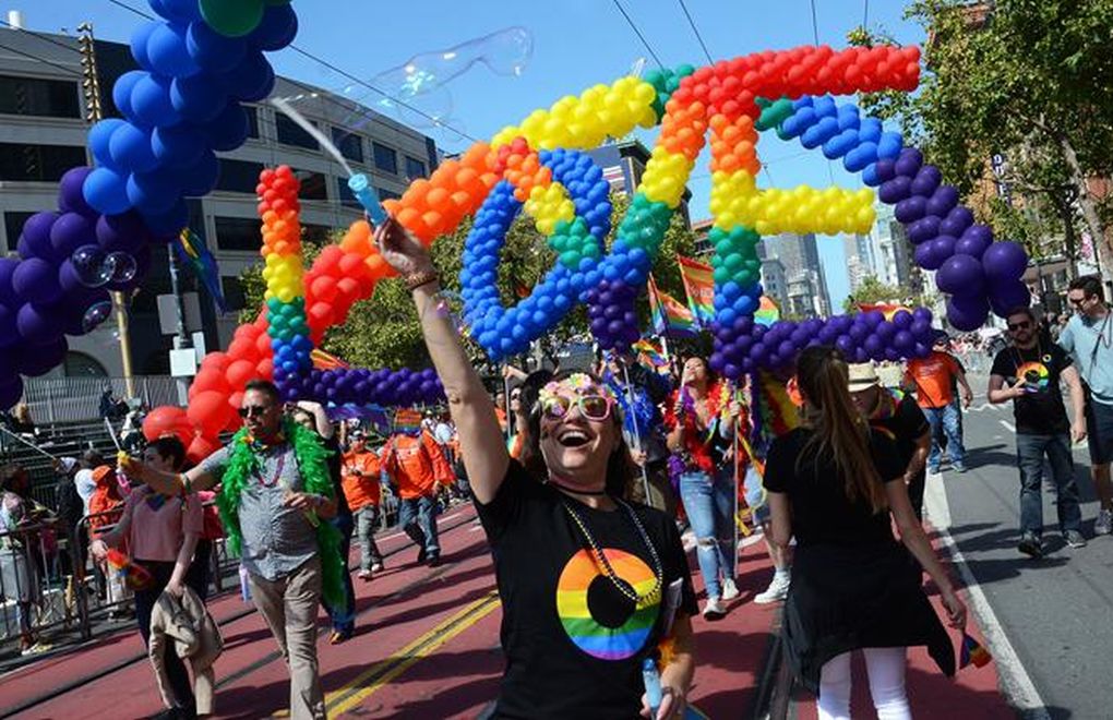 Avrupa'nın homofobik ülkesi Polonya "LGBTİ+'sız bölge" konusunda ısrarcı