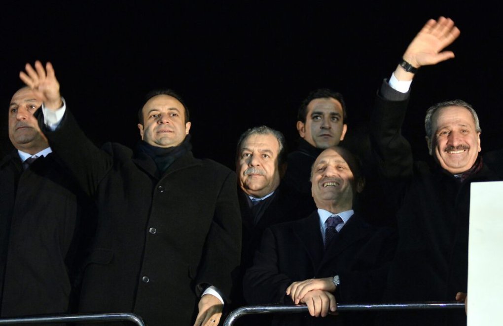Eski Bakan Erdoğan Bayraktar ‘17-25 Aralık’ı itiraf etti