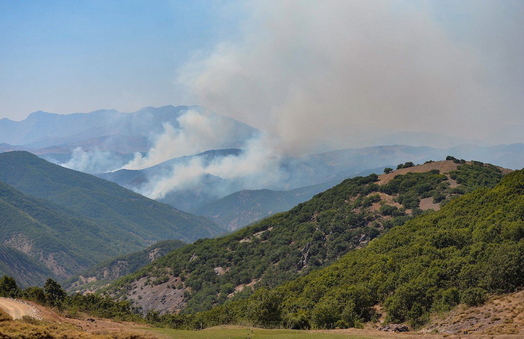 Forest fires raging across Turkey’s 4 eastern provinces: No response