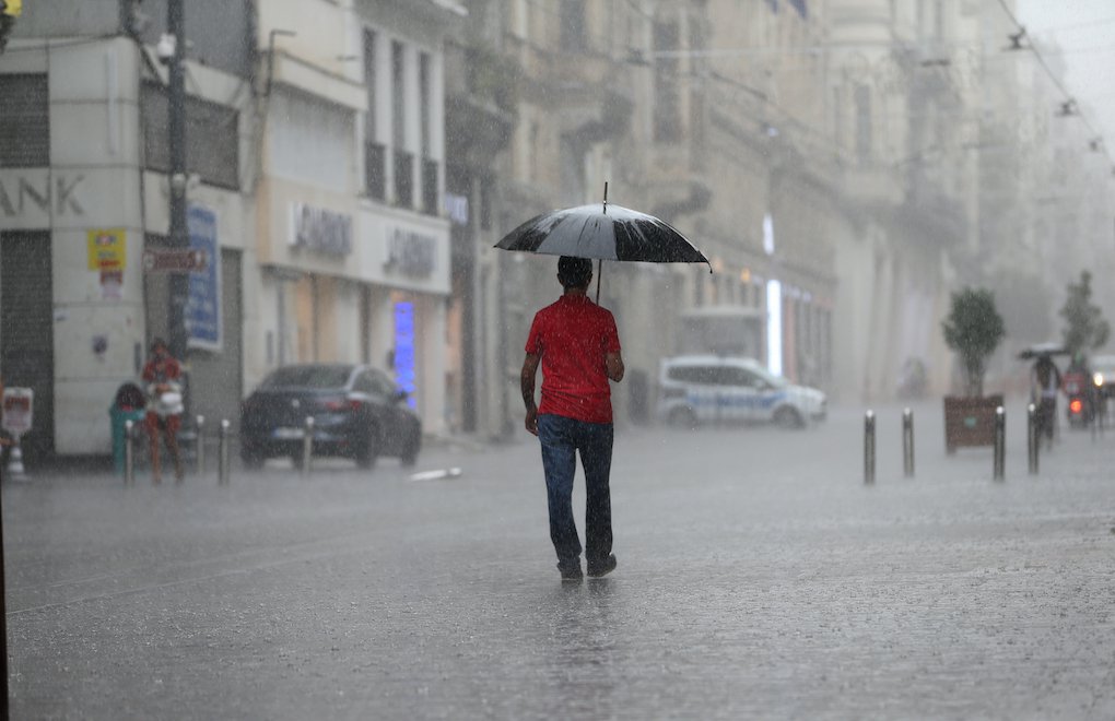 AFAD 7 il için "çok kuvvetli" yağış uyarısı yaptı