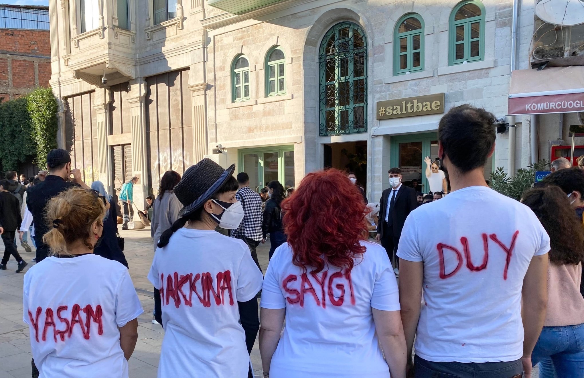 Vegans protest in front of Salt Bae restaurant in İstanbul