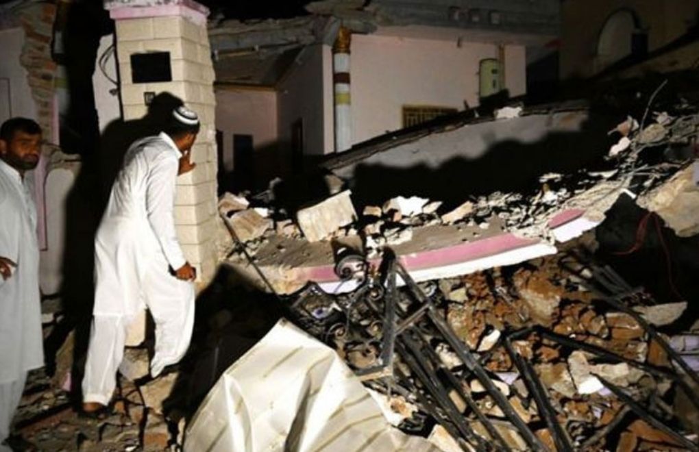 Pakistan'da 5,9'luk deprem: 20 kişi hayatını kaybetti