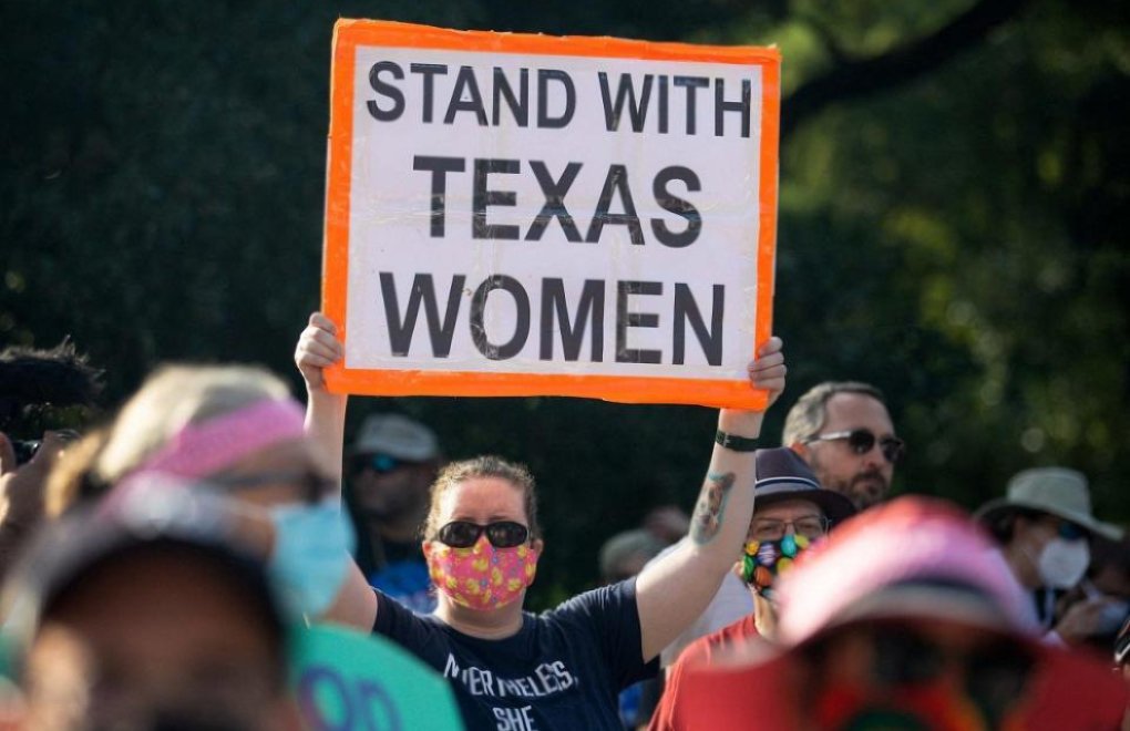 Teksas’taki kürtaj yasağının yürütmesi durduruldu
