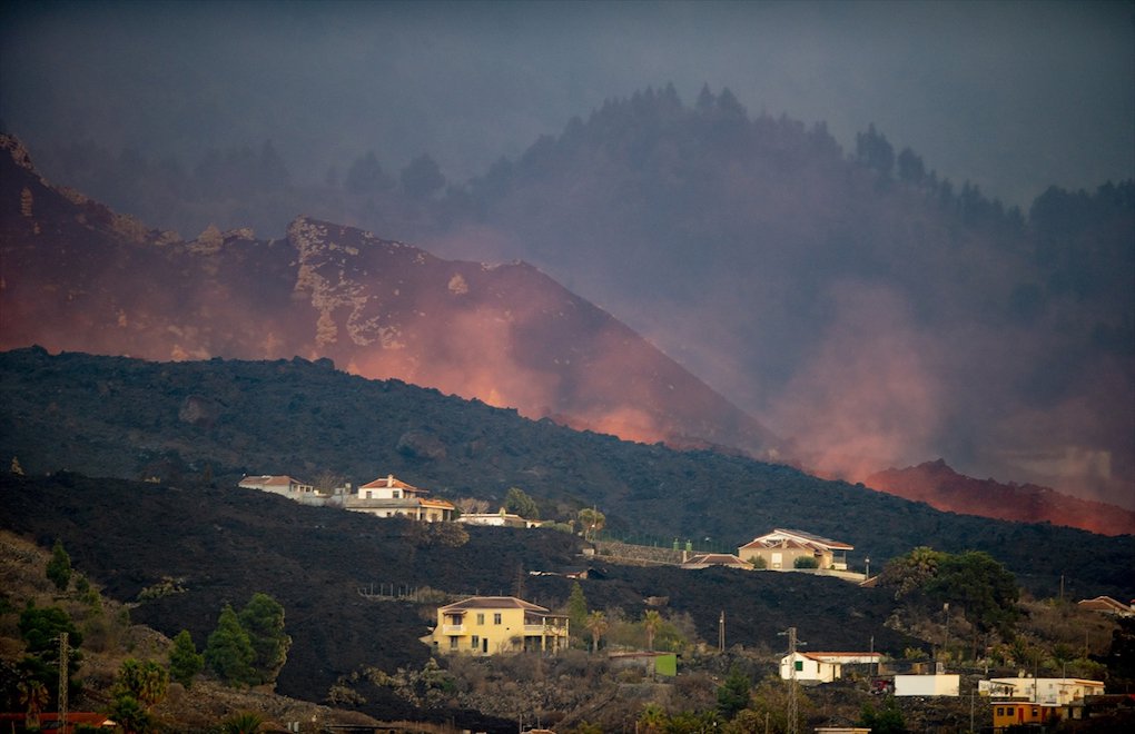 La Palma Adası'nda 800 kişi daha tahliye edildi