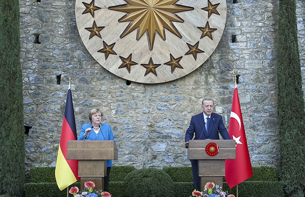 Merkel's farewell visit to Erdoğan: 'EU should support Turkey against human trafficking'