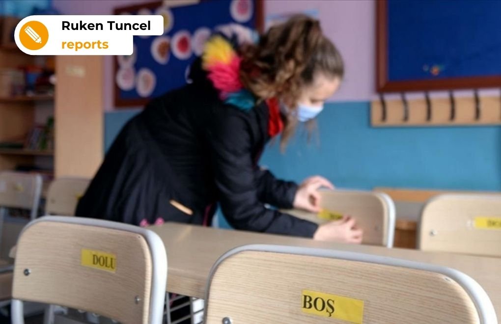 'Turkey quarantines 1,000 classrooms every day'