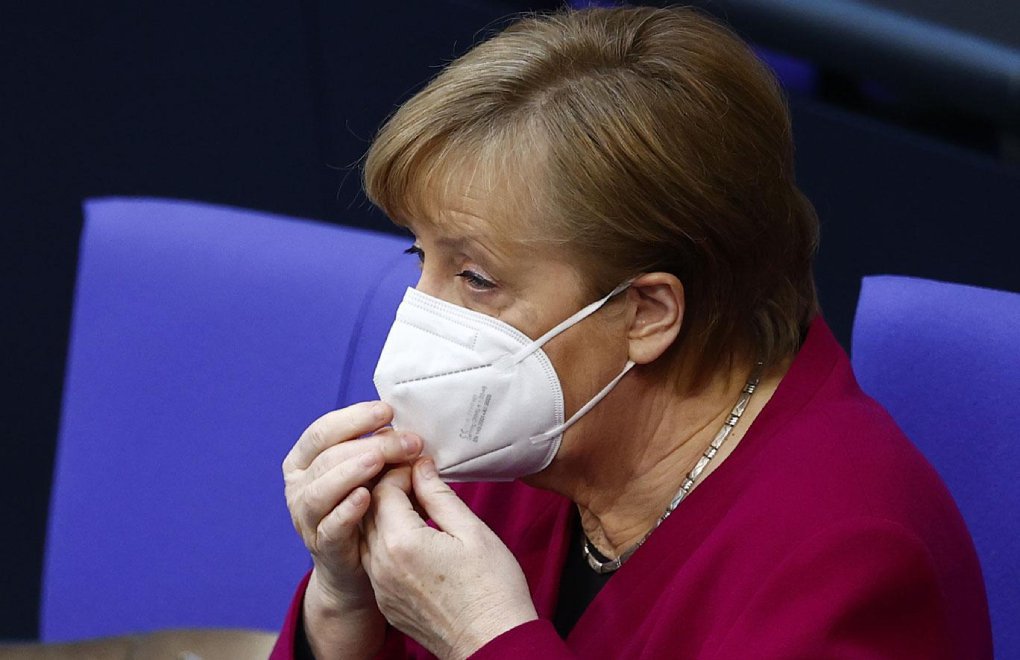 Merkel'den COVID-19 uyarısı: Önümüzde zor haftalar var