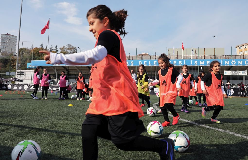 ‘The rate of certified women football players is 1 percent in Turkey’