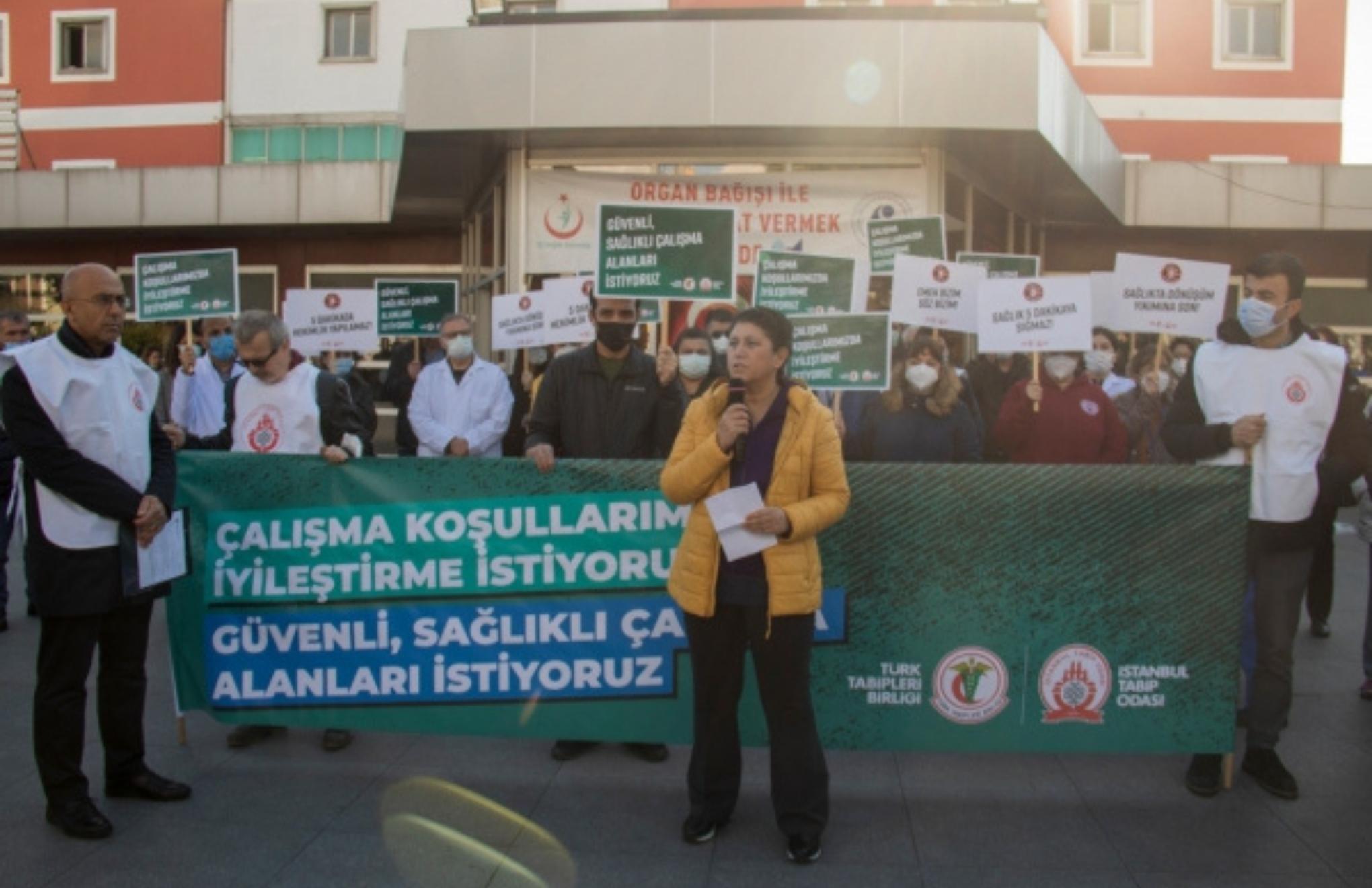 Turkish Medical Association protests Health Ministry’s 2022 budget