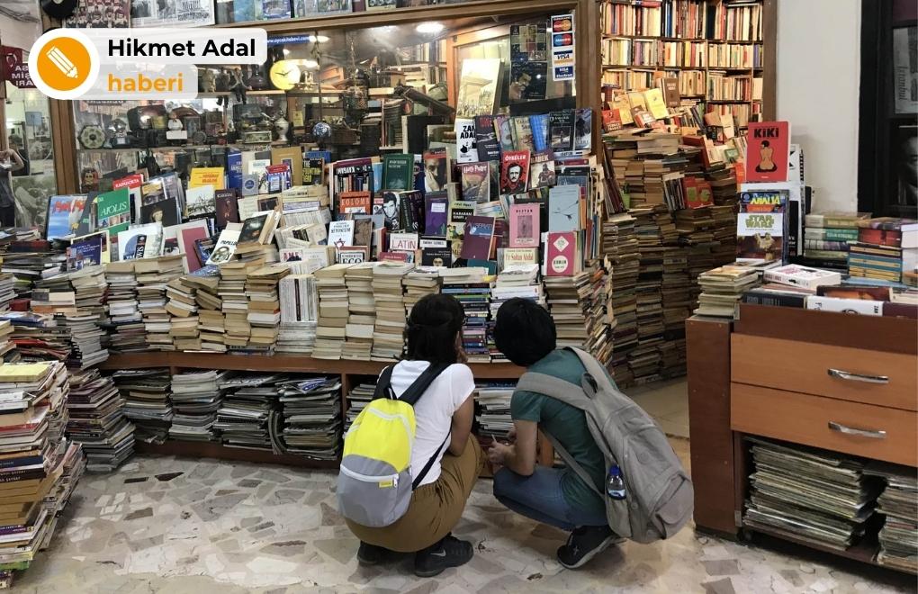 Yayıncılıkta döviz krizi: Kitaplar çıkmıyor, dergiler yayınlanmıyor