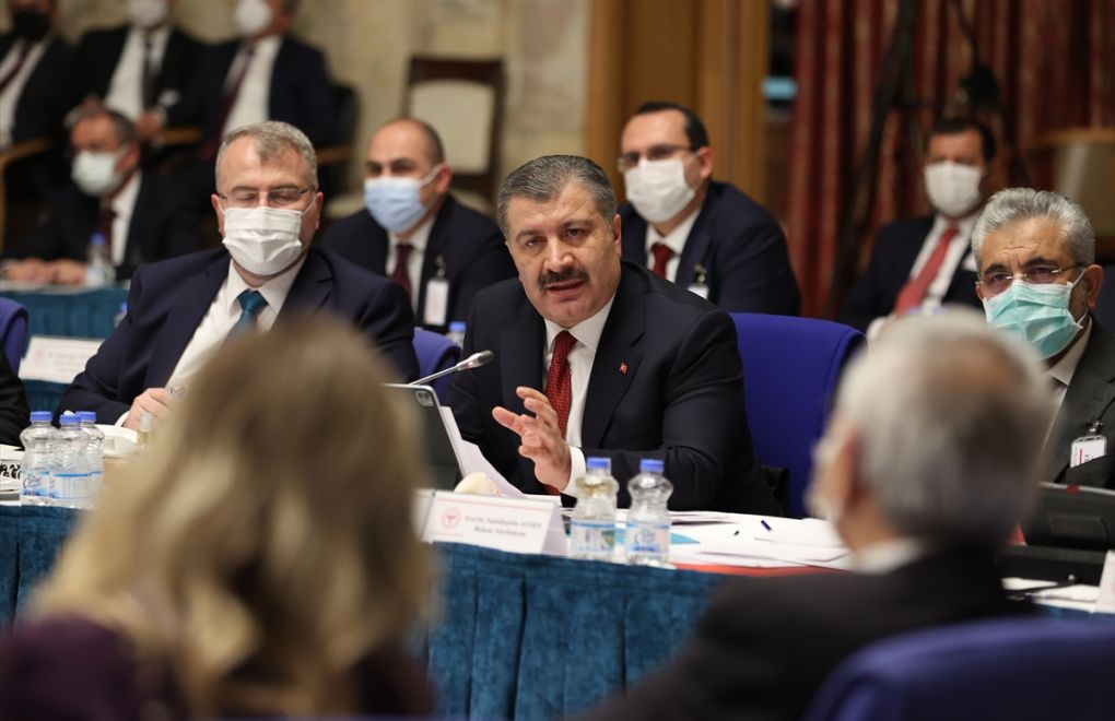 Minister: Turkey hasn't detected Omicron variant yet, not considering lockdown