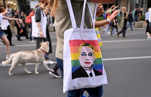 Orbán'ın anti-LGBTQ+ yasaları AİHM yolunda 