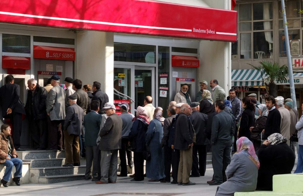 Turkey raises lowest pension by 66 percent