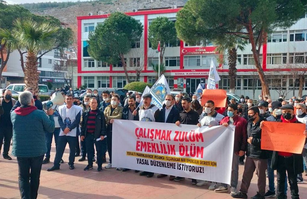 Retired miners protest in Turkey: ‘I avoid my children because I don’t have money’