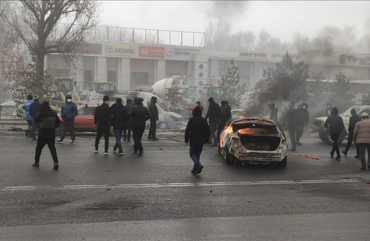 Kazakhstan protests: TİHV calls for an end to rights violations