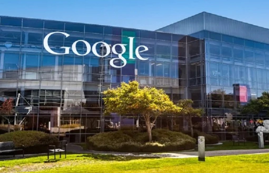 Google, AB'nin 2,4 milyar avroluk para cezasını Lahey'e götürüyor
