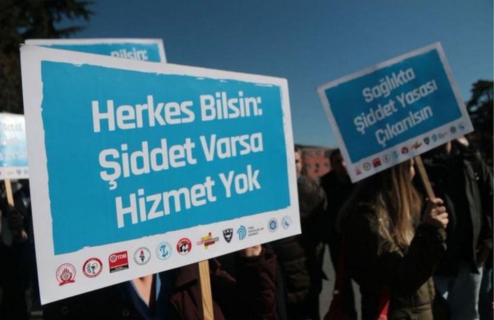 Health workers to go on strike in Turkey for better wages, employee personal rights