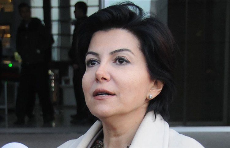 Sedef Kabaş’tan Adalet Bakanı Gül'e suç duyurusu