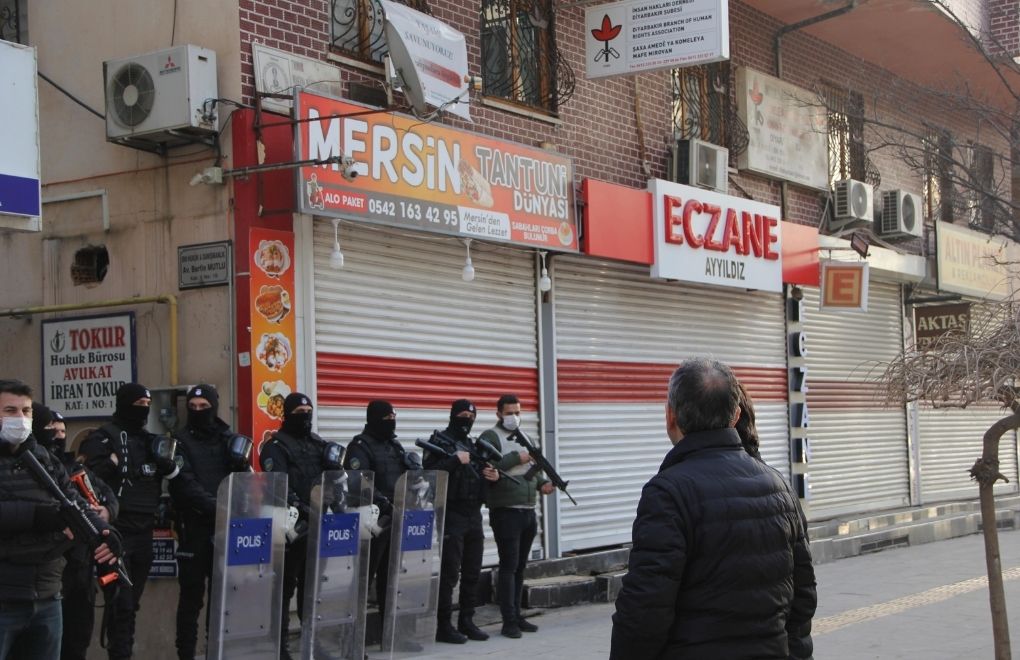 İHD Diyarbakır Şubesine polis baskını