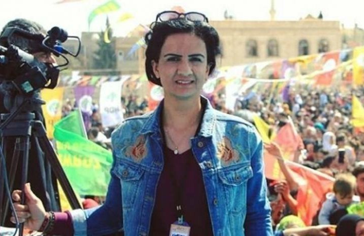 Journalist Nurcan Yalçın detained in Diyarbakır
