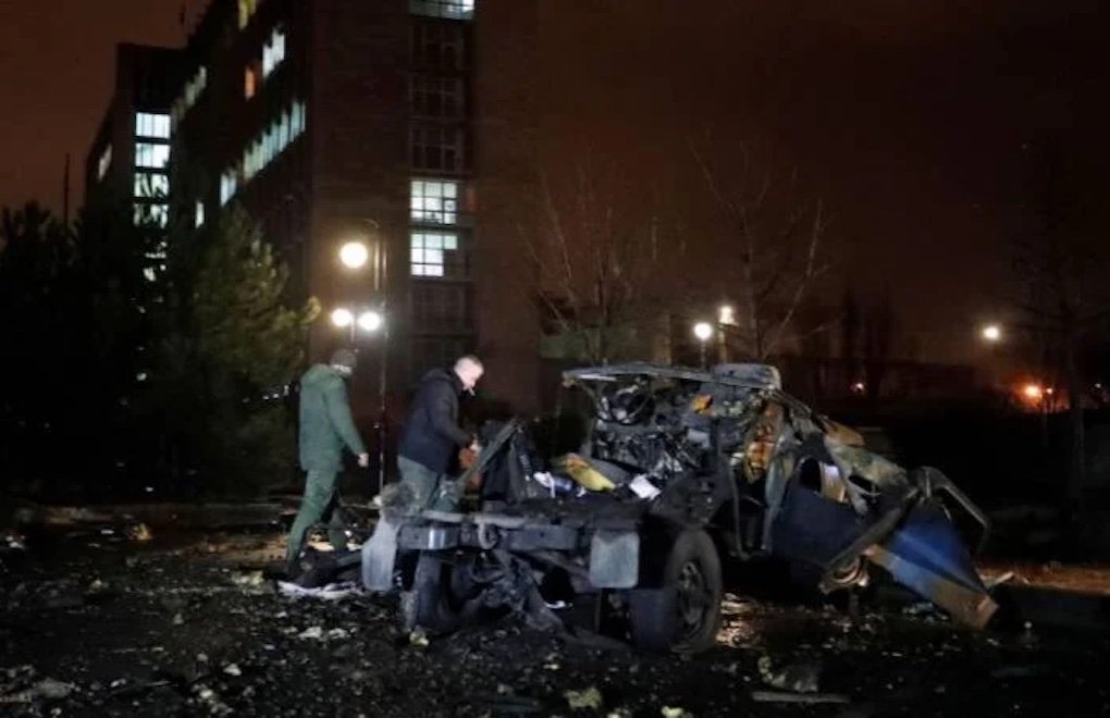 Donetsk'te "hükümet"e araç bombasıyla saldırı
