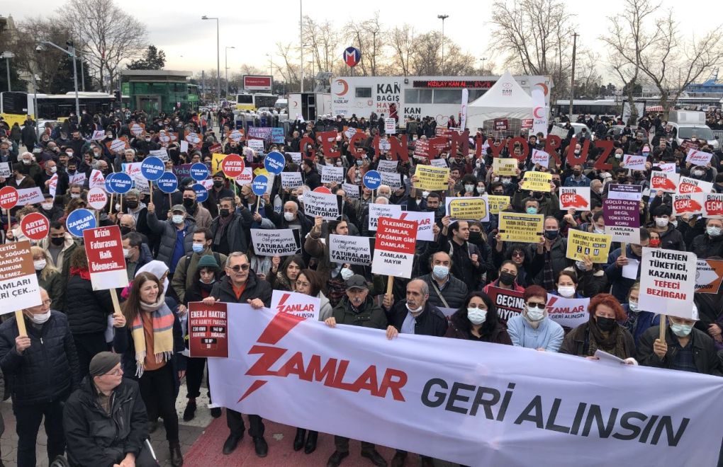 Kadıköy'de eylem: Bu zamlarla yaşanmaz